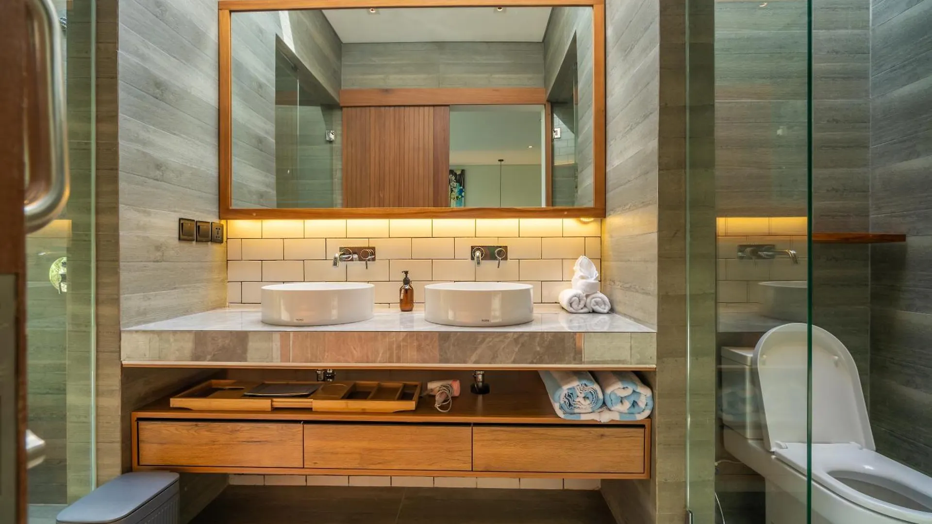 3Brd Modern Villa Close To The Beach In Seminyak
