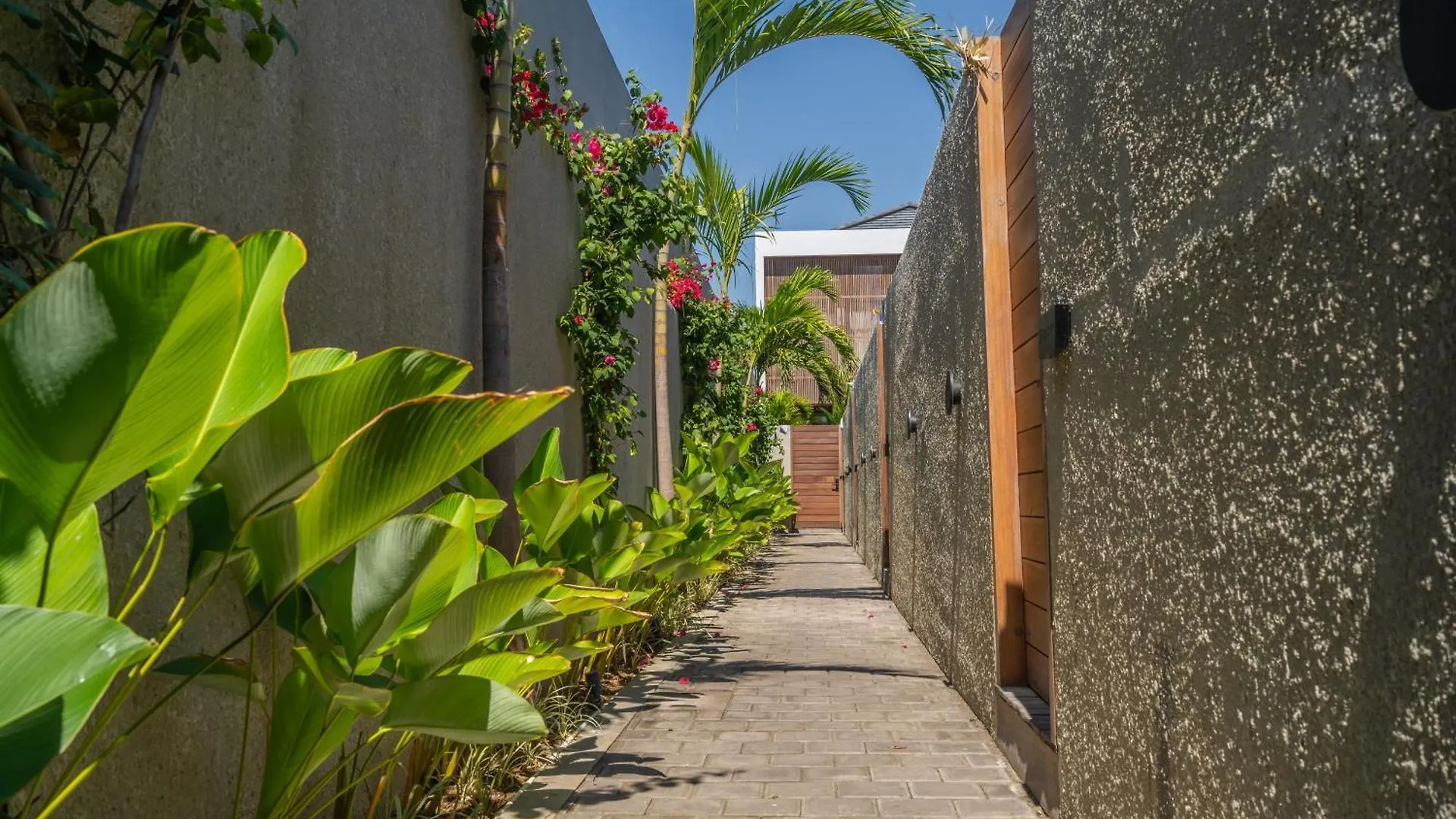 3Brd Modern Villa Close To The Beach In Seminyak